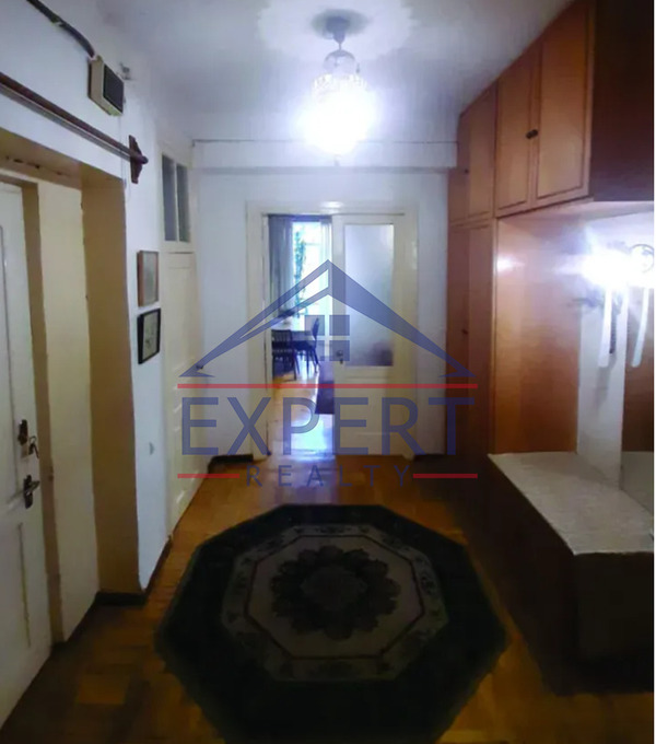 ԿԵՆՏՐՈՆ, ՄՈՍԿՈՎՅԱՆ ՓՈՂՈՑ, 3 ՍԵՆՅԱԿ