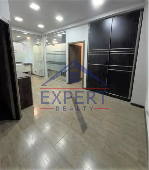 ԿԵՆՏՐՈՆ, ՏԻԳՐԱՆ ՄԵԾ ՊՈՂՈՏԱ, 115ՔՄ․