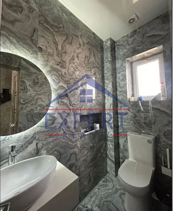 ՋՐՎԵԺ   5 ՍԵՆՅԱԿ