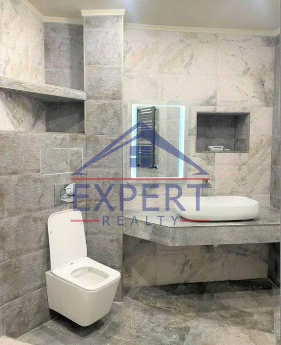 ԿԵՆՏՐՈՆ, ՎԱՐԴԱՆԱՆՑ ՓՈՂՈՑ, 70ՔՄ․