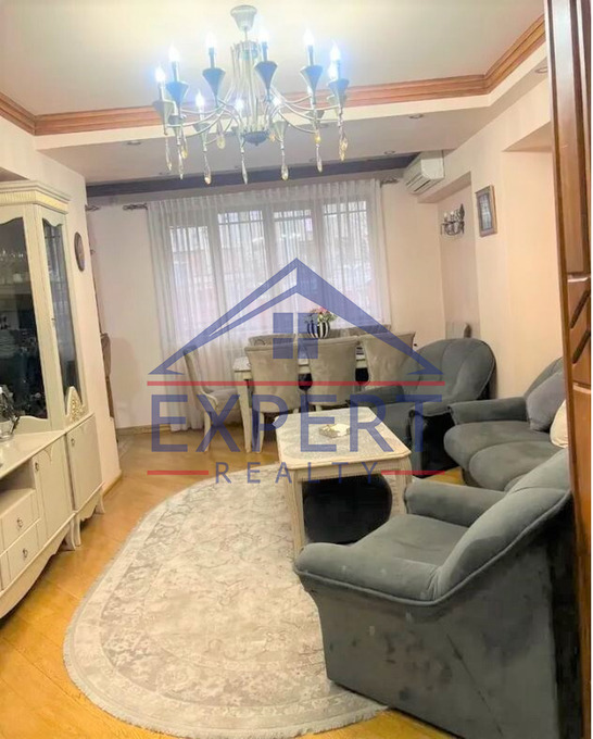 ԿԵՆՏՐՈՆ, ԵԶՆԻԿ ԿՈՂԲԱՑՈՒ ՓՈՂՈՑ, 3 ՍԵՆՅԱԿ