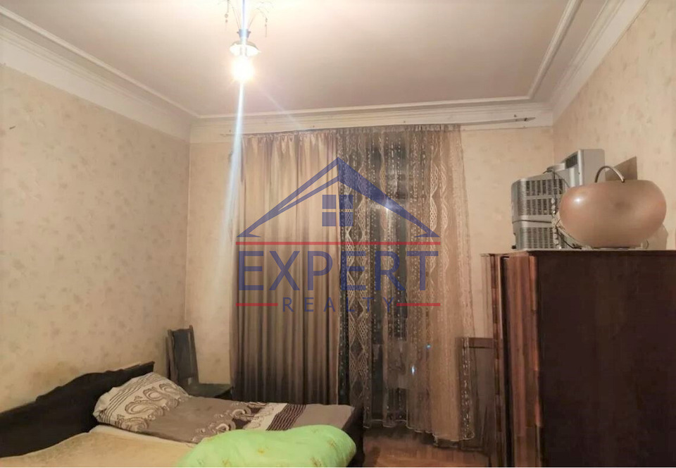 ԿԵՆՏՐՈՆ, ՊՌՈՇՅԱՆ ՓՈՂՈՑ, 2ՍԵՆՅԱԿ