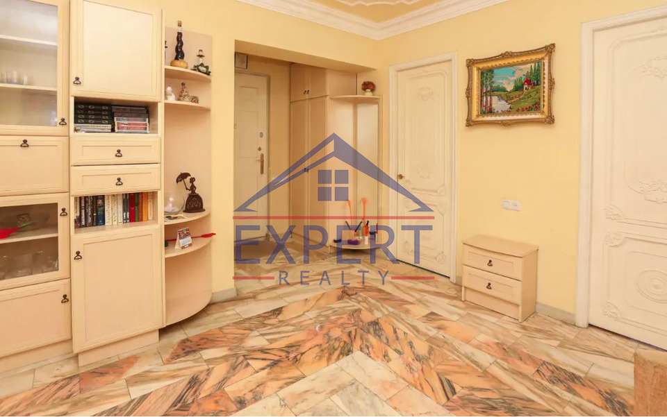 ԱՐԱԲԿԻՐ, ՕՐԲԵԼԻ ՓՈՂՈՑ, 3 ՍԵՆՅԱԿ