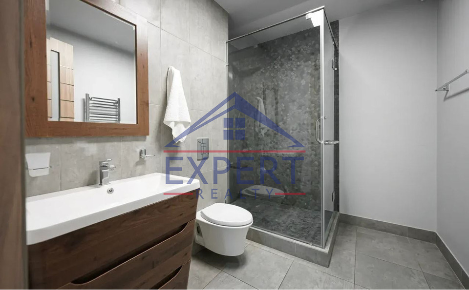 ԿԵՆՏՐՈՆ, ԵԿՄԱԼՅԱՆ ՓՈՂՈՑ, 2 ՍԵՆՅԱԿ