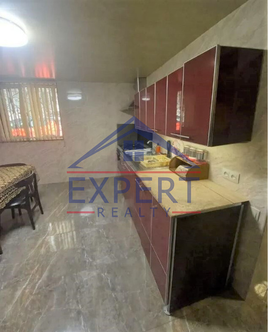 ԿԵՆՏՐՈՆ, ԶԱՔՅԱՆ ՓՈՂՈՑ,  3ՍԵՆՅԱԿ