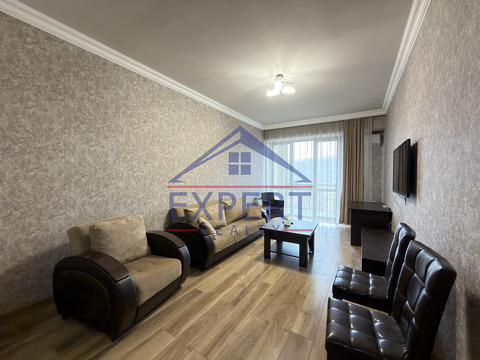 ԿԵՆՏՐՈՆ, ՌՈՍՏՈՄԻ ՓՈՂՈՑ, 2 ՍԵՆՅԱԿ