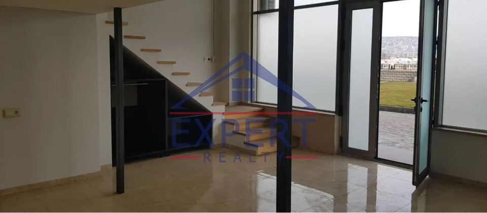 ԿԵՆՐՈՆ, ԾԻԾԵՌՆԱԿԱԲԵՐԴԻ ԽՃՈՒՂԻ, 125ՔՄ․