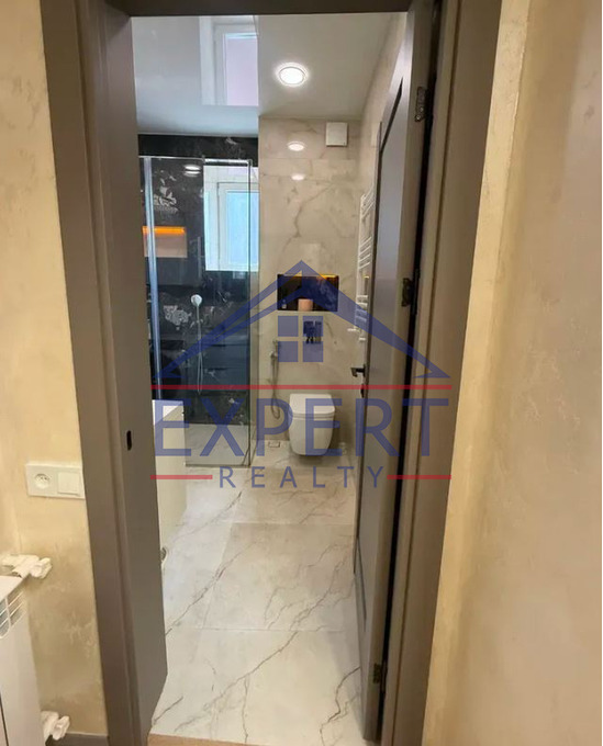 ԱՐԱԲԿԻՐ, ԵՐԶՆՆԿՅԱՆ ՓՈՂՈՑ, 3 ՍԵՆՅԱԿ