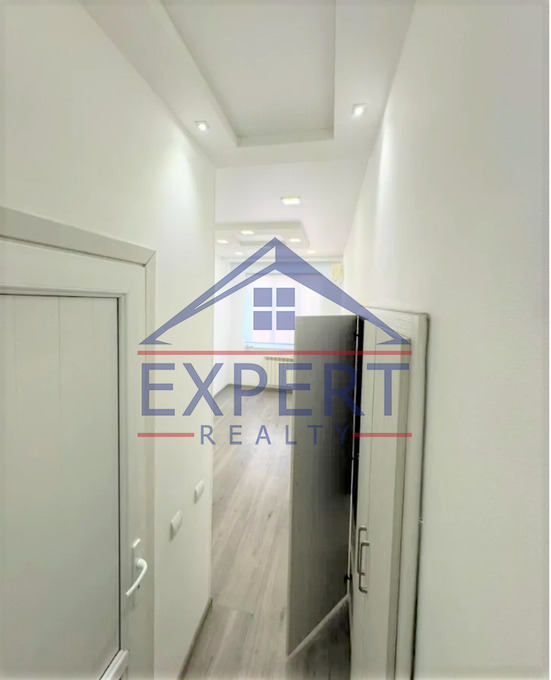 ԿԵՆՏՐՈՆ, ԱԲՈՎՅԱՆ ՓՈՂՈՑ, 18 ՔՄ