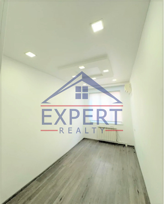 ԿԵՆՏՐՈՆ, ԱԲՈՎՅԱՆ ՓՈՂՈՑ, 18 ՔՄ