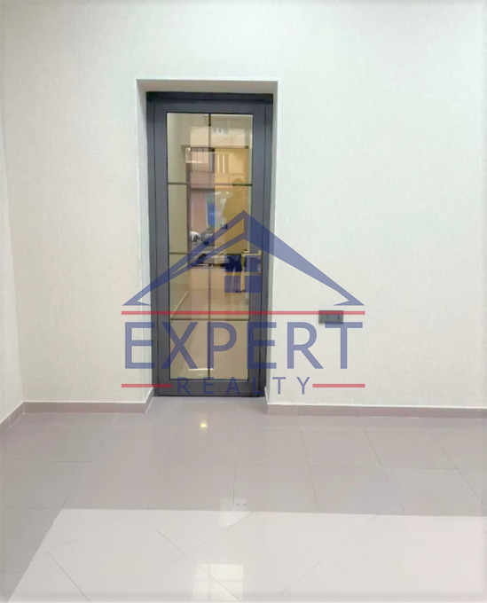 ԿԵՆՏՐՈՆ, ՊԱՐՈՆՅԱՆ, 55 ՔՄ