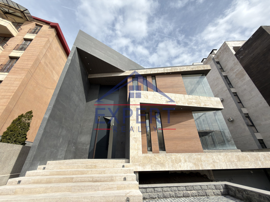 ԿԵՆՏՐՈՆ, ՎԵՐԻՆ ԱՆՏԱՌԱՅԻՆ ՓՈՂՈՑ, 1400ՔՄ