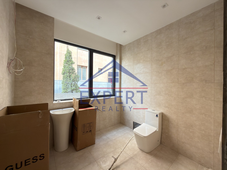 ԿԵՆՏՐՈՆ, ՎԵՐԻՆ ԱՆՏԱՌԱՅԻՆ ՓՈՂՈՑ, 1400ՔՄ