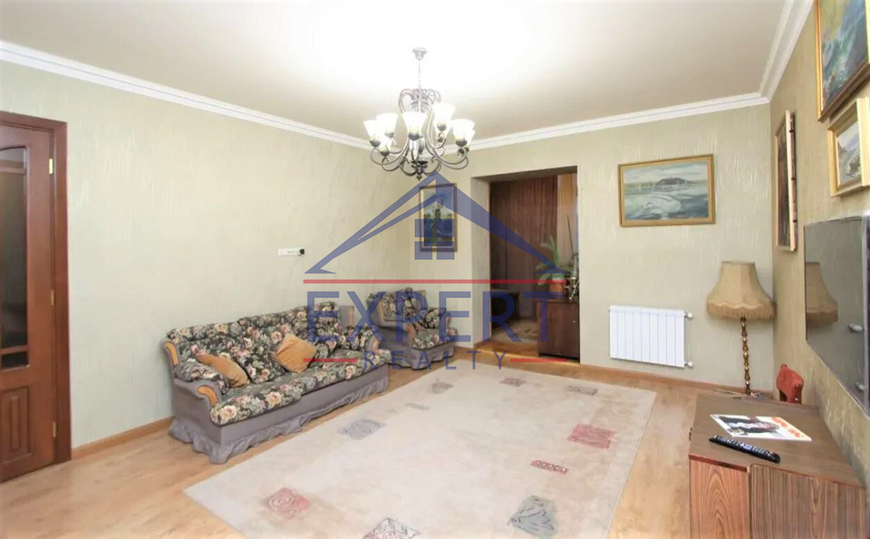 ԿԵՆՏՐՈՆ ՄՈՍԿՈՎՅԱՆ ՓՈՂՈՑՈՒՄ 2 ՍԵՆՅԱԿ