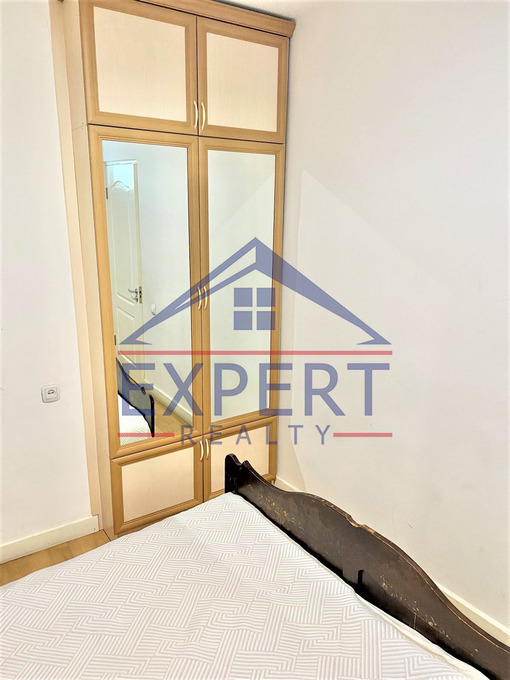 ԿԵՆՏՐՈՆ, ՄԱՇՏՈՑԻ ՊՈՂՈՏԱ, 2 ՍԵՆՅԱԿ