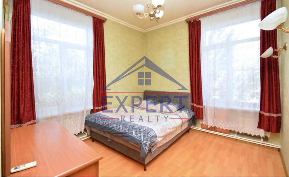 ԿԵՆՏՐՈՆ, ԱԲՈՎՅԱՆ ՓՈՂՈՑ, 3 ՍԵՆՅԱԿ