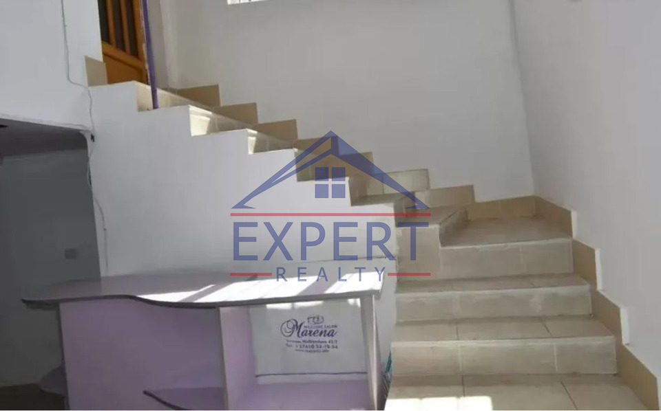 ԿԵՆՏՐՈՆ, ՆԱԼԲԱՆԴՅԱՆ ՓՈՂՈՑ, 100 ՔՄ