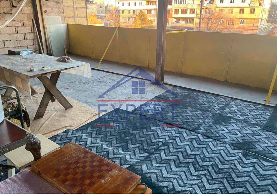 ՔԱՆԱՔԵՌ ԶԵՅԹՈՒՆ, ՈՒԼՆԵՑՈՒ  ՓՈՂՈՑ , 3 ՍԵՆՅԱԿ