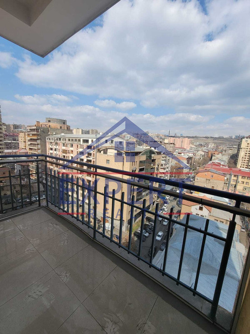 ԿԵՆՏՐՈՆ, ԱՐԱՄԻ ՓՈՂՈՑ, 3 ՍԵՆՅԱԿ