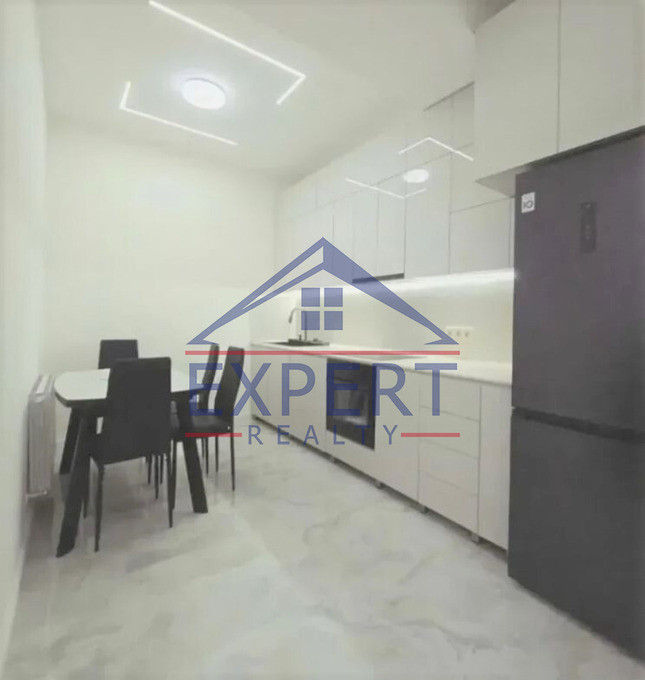 ԿԵՆՏՐՈՆ, ԱՐՇԱԿՈՒՆՅԱՆՑ ՊՈՂՈՏԱ, 2 ՍԵՆՅԱԿ