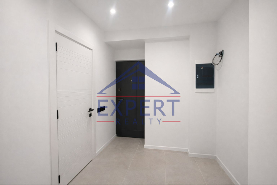 ԿԵՆՏՐՈՆ, ՎԱՐԴԱՆԱՆՑ ՓՈՂՈՑ, 2 ՍԵՆՅԱԿ