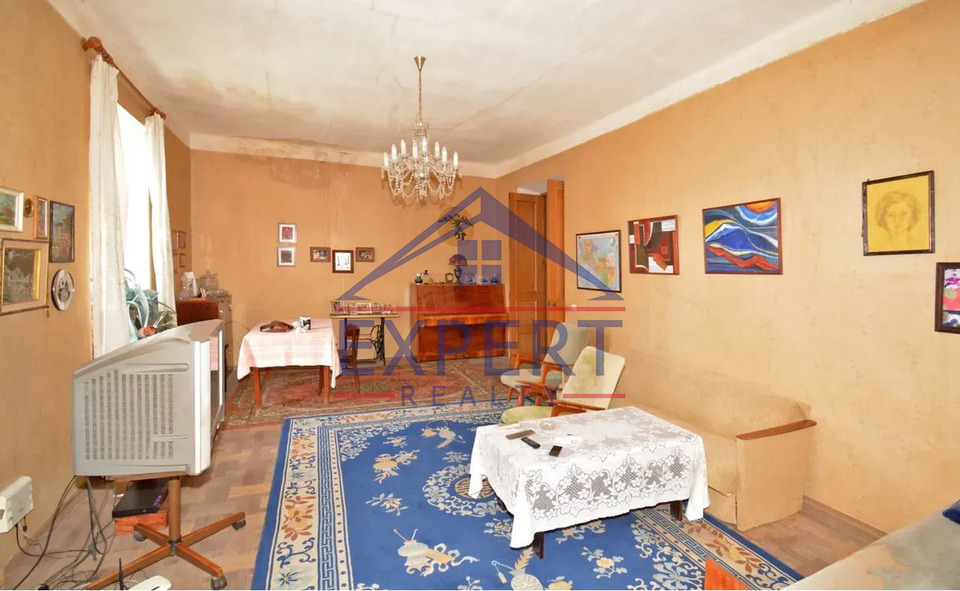 ԿԵՆՏՐՈՆ, ԹՈՒՄԱՆՅԱՆ ՓՈՂՈՑ, 3 ՍԵՆՅԱԿ