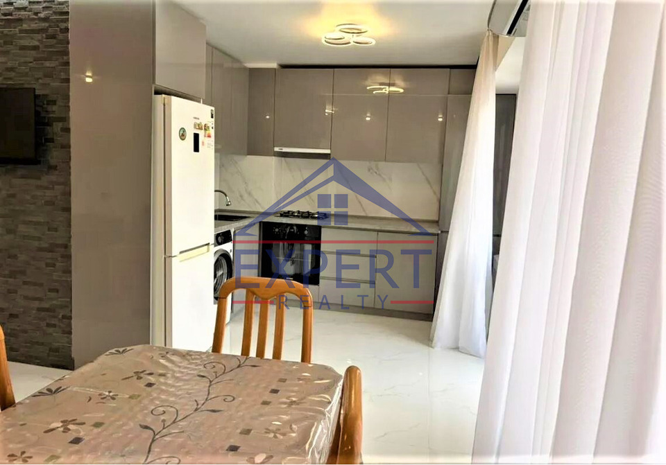 ԱՐԱԲԿԻՐ, ԿՈՄԻՏԱՍԻ ՊՈՂՈՏԱ, 3 ՍԵՆՅԱԿ