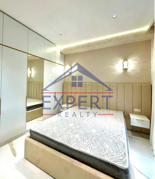 ԿԵՆՏՐՈՆ, ԱՐՇԱԿՈՒՆՅԱՆՑ ՊՈՂՈՏԱ, 2 ՍԵՆՅԱԿ