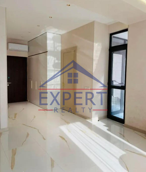 ԿԵՆՏՐՈՆ, ԱՐՇԱԿՈՒՆՅԱՆՑ ՊՈՂՈՏԱ, 2 ՍԵՆՅԱԿ