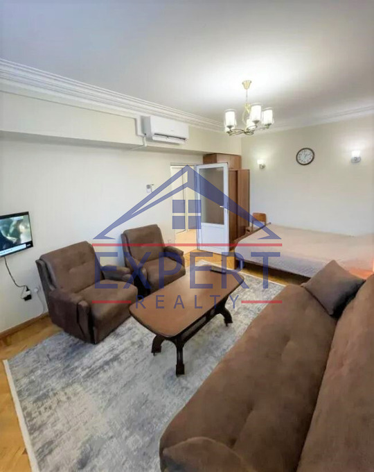 ԿԵՆՏՐՈՆ, ԱՄԻՐՅԱՆ ՓՈՂՈՑ, 1 ՍԵՆՅԱԿ