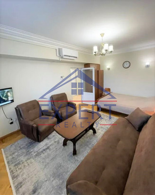 ԿԵՆՏՐՈՆ, ԱՄԻՐՅԱՆ ՓՈՂՈՑ, 1 ՍԵՆՅԱԿ