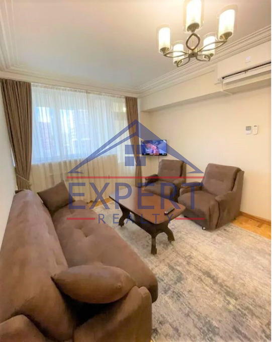 ԿԵՆՏՐՈՆ, ԱՄԻՐՅԱՆ ՓՈՂՈՑ, 1 ՍԵՆՅԱԿ