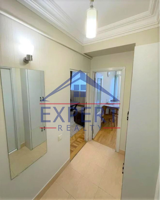 ԿԵՆՏՐՈՆ, ԱՄԻՐՅԱՆ ՓՈՂՈՑ, 1 ՍԵՆՅԱԿ