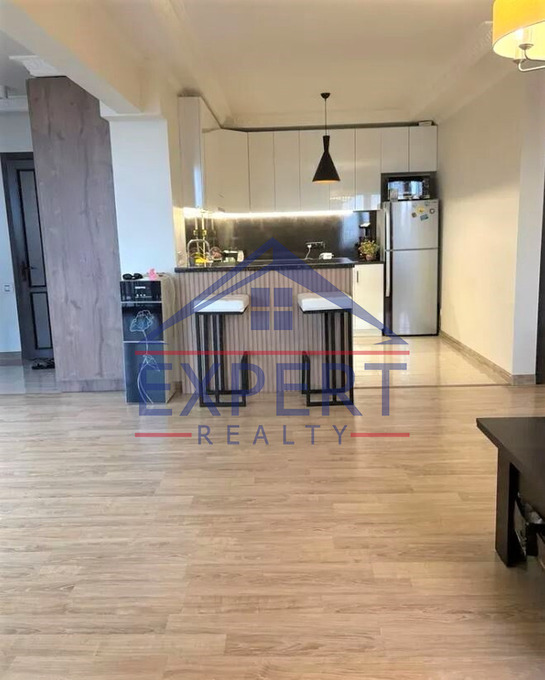 ԱՐԱԲԿԻՐ, ԿՈՄԻՏԱՍԻ ՊՈՂՈՏԱ, 3 ՍԵՆՅԱԿ