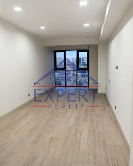 ԱՐԱԲԿԻՐ, ԿՈՄԻՏԱՍԻ ՊՈՂՈՏԱ, 1 ՍԵՆՅԱԿ