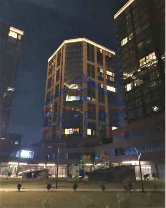 ԱՐԱԲԿԻՐ, ԿՈՄԻՏԱՍԻ ՊՈՂՈՏԱ, 1 ՍԵՆՅԱԿ