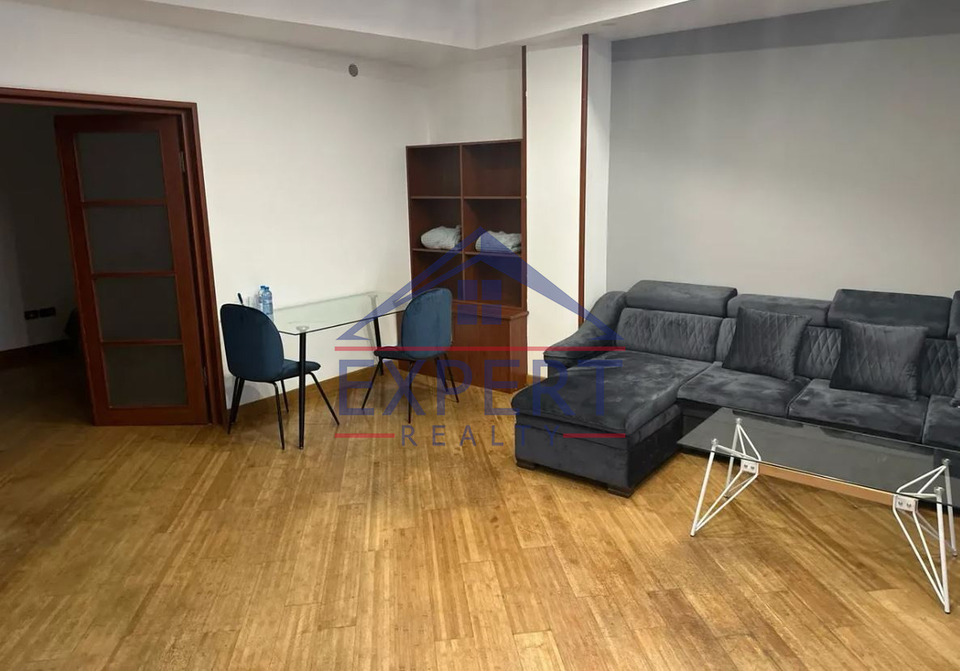 ԿԵՆՏՐՈՆ,ԵՐՎԱՆԴ ՔՈՉԱՐԻ ՓՈՂՈՑ 20 ՍԵՆՅԱԿ
