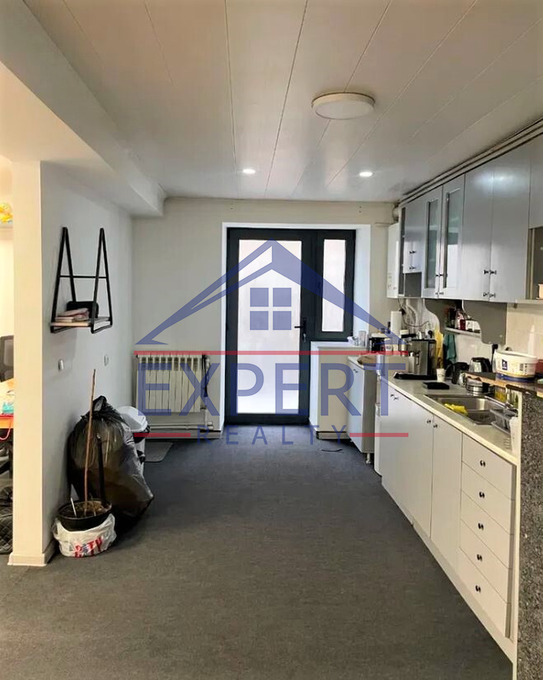 ԿԵՆՏՐՈՆ, ՄԱՇՏՈՑԻ ՊՈՂՈՏԱ