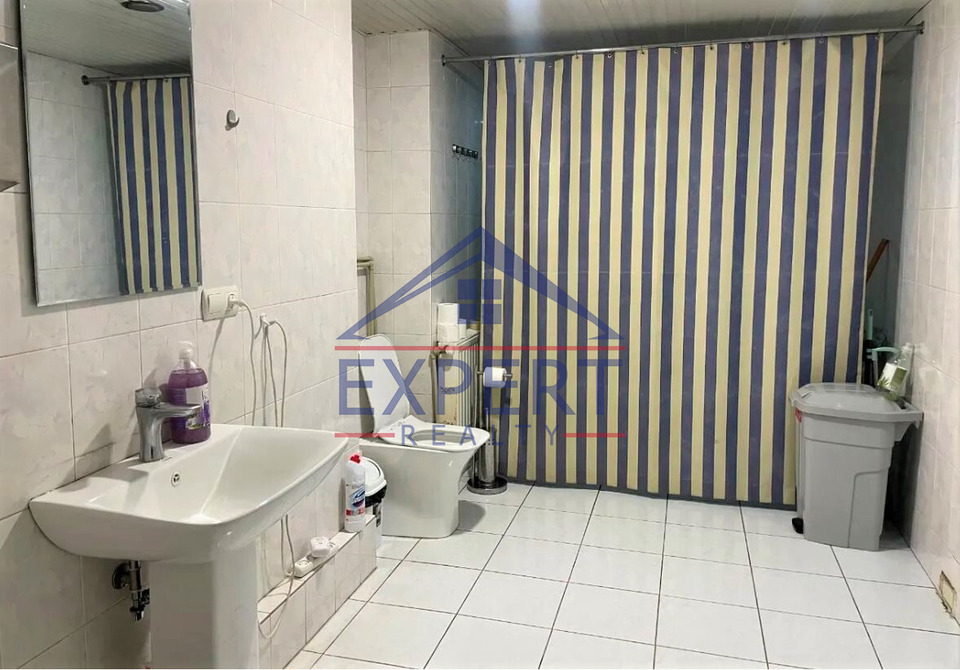 ԿԵՆՏՐՈՆ, ՄԱՇՏՈՑԻ ՊՈՂՈՏԱ