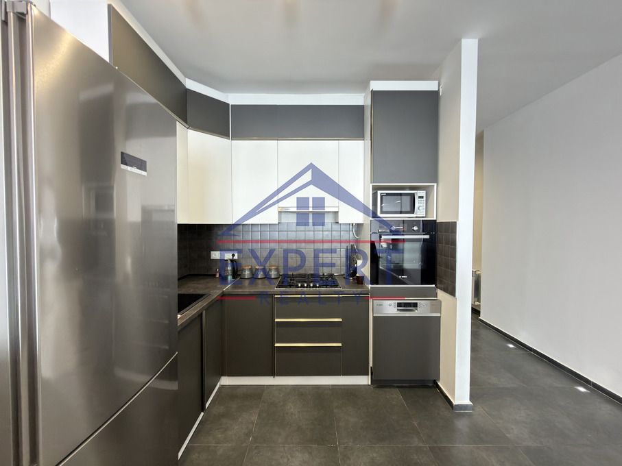 ՔԱՆԱՔԵՌ-ԶԵՅԹՈՒՆ, ՊԱՐՈՒՅՐ ՍԵՎԱԿԻ ՓՈՂՈՑ, 2 ՍԵՆՅԱԿ