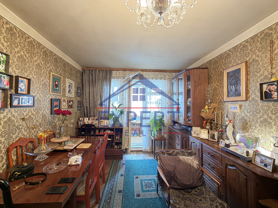 ՔԱՆԱՔԵՌ-ԶԵՅԹՈՒՆ, ԳՈԳՈԼԻ ՓՈՂՈՑ, 3 ՍԵՆՅԱԿ