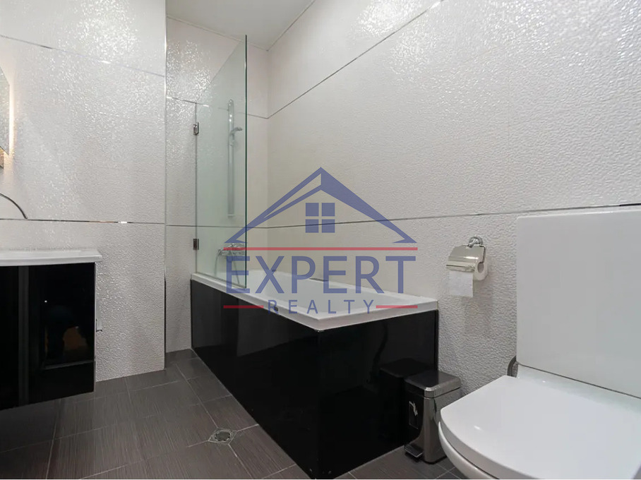 ԿԵՆՏՐՈՆ, ԱՐԱՄԻ ՓՈՂՈՑ, 4 ՍԵՆՅԱԿ