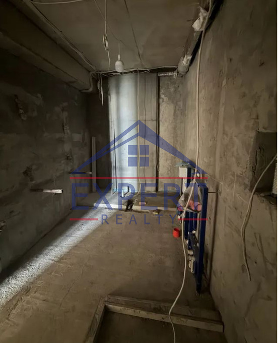 ԱՐԱԲԿԻՐ, ԿՈՄԻՏԱՍԻ ՊՈՂՈՏԱ, 3 ՍԵՆՅԱԿ