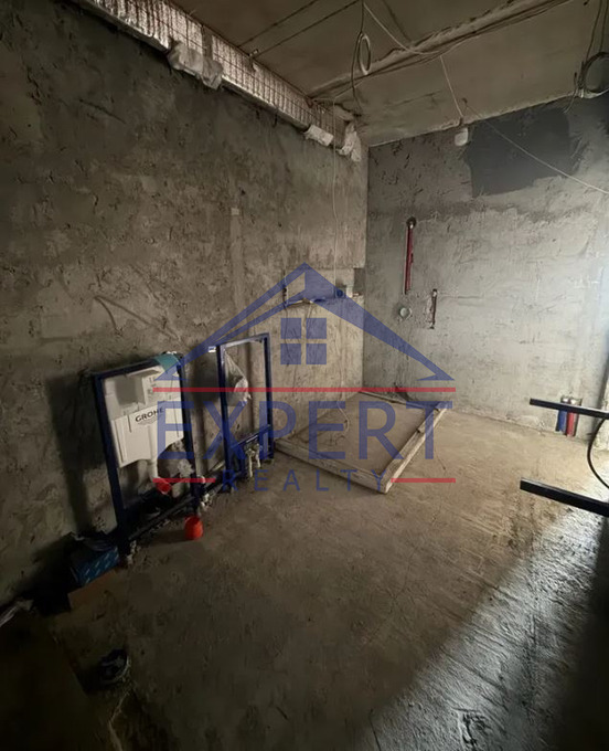 ԱՐԱԲԿԻՐ, ԿՈՄԻՏԱՍԻ ՊՈՂՈՏԱ, 3 ՍԵՆՅԱԿ