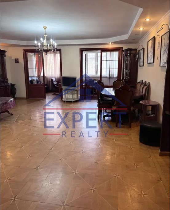 ԱՐԱԲԿԻՐ, ԱՎԵՏ ԱՎԵՏԻՍՅԱՆ ՓՈՂՈՑ   4 ՍԵՆՅԱԿ