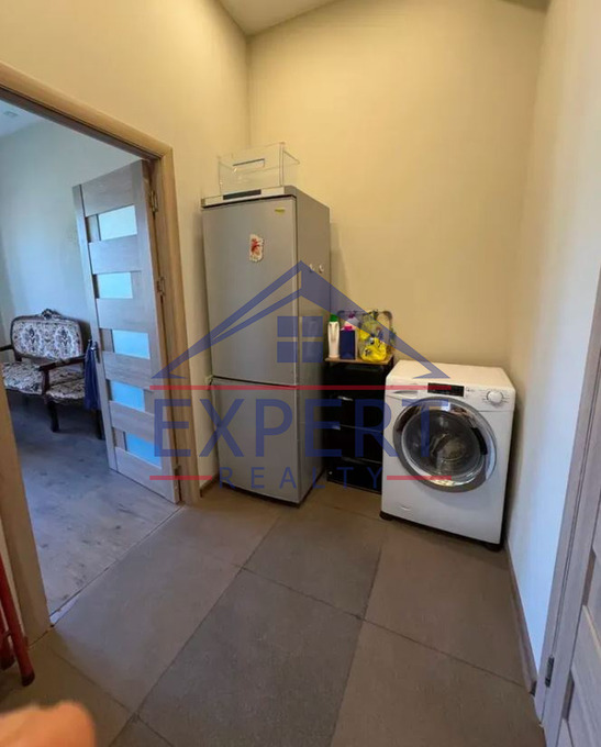 ԴԱՎԹԱՇԵՆ,4ՐԴ ՓՈՂՈՑ 4 ՍԵՆՅԱԿ