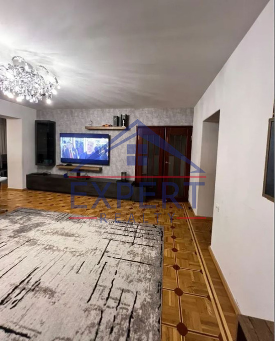 ԱՐԱԲԿԻՐ, ԱՐԱՄ ԽԱՉԱՏՐՅԱՆ ՓՈՂՈՑ, 4 ՍԵՆՅԱԿ