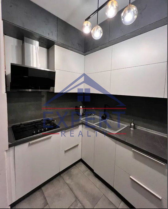 ԱՐԱԲԿԻՐ, ԱՐԱՄ ԽԱՉԱՏՐՅԱՆ ՓՈՂՈՑ, 4 ՍԵՆՅԱԿ