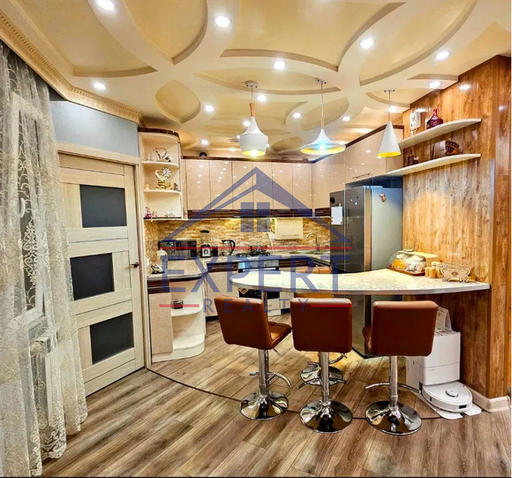 ՆՈՐ ՆՈՐՔ, ՄՈԼԴՈՎԱԿԱՆ ՓՈՂՈՑ, 4 ՍԵՆՅԱԿ