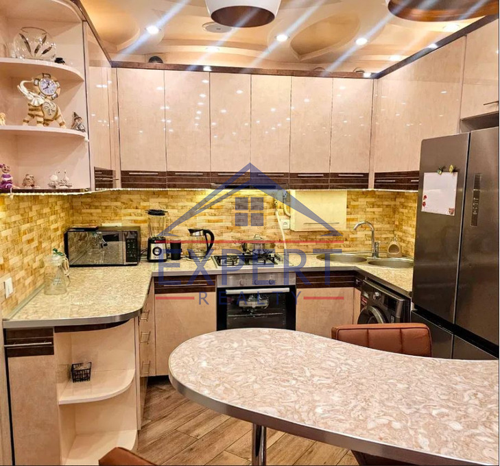 ՆՈՐ ՆՈՐՔ, ՄՈԼԴՈՎԱԿԱՆ ՓՈՂՈՑ, 4 ՍԵՆՅԱԿ